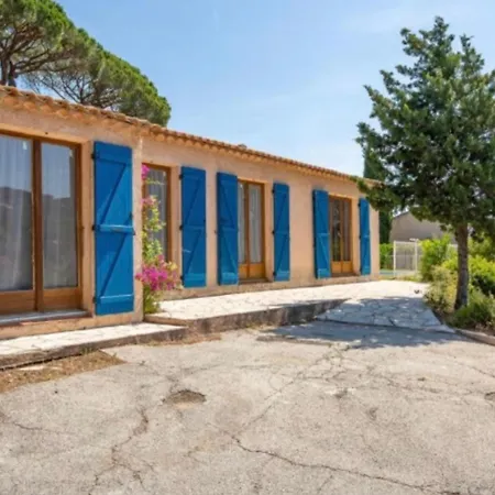 Maison Spacieuse Avec Piscine à Sainte-Maxime