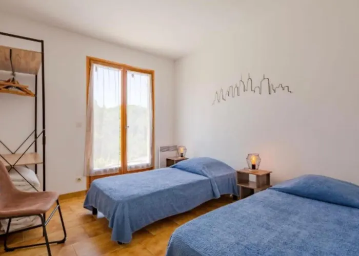 Spacious House With Pool In Sainte-maxime 펜션 *